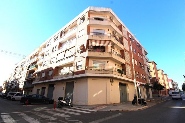 Foto 1 de Pis en venda a calle Barcelona de 4 habitacions amb garatge i balcó