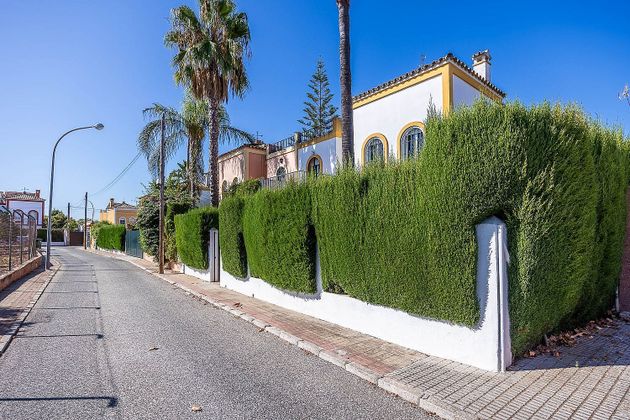 Foto 2 de Casa en venda a Sanlúcar la Mayor de 5 habitacions amb terrassa i piscina