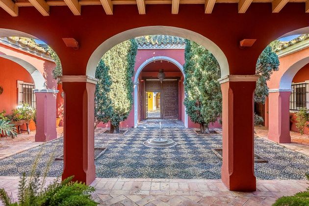 Foto 1 de Casa rural en venda a Casco Antiguo de 9 habitacions amb piscina i jardí