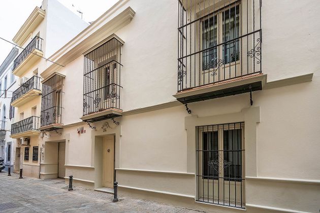 Foto 2 de Casa en venta en San Vicente de 6 habitaciones con terraza y garaje