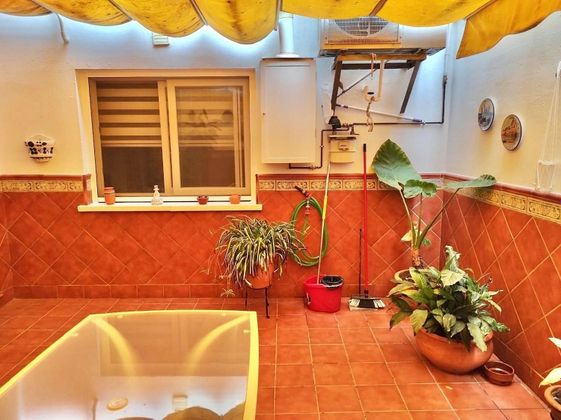 Foto 2 de Piso en venta en Maria Auxiliadora - Barriada LLera de 4 habitaciones con terraza y garaje