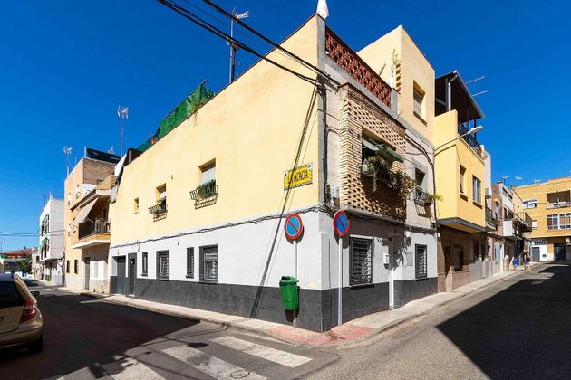 Foto 1 de Casa en venda a Ciudad Jardín de 2 habitacions amb terrassa
