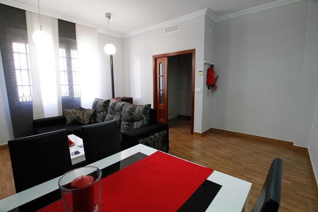 Foto 2 de Dúplex en venda a Talavera la Real de 4 habitacions amb garatge i aire acondicionat