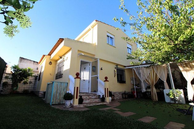 Foto 1 de Casa en venda a Las Vaguadas - Urb. del Sur de 3 habitacions amb terrassa i piscina