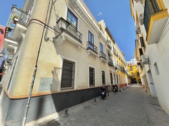 Foto 1 de Casa en venda a calle Nardo de 14 habitacions amb terrassa i balcó