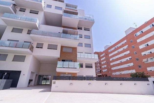 Foto 2 de Venta de piso en calle Vent de Ponent de 3 habitaciones con piscina y balcón