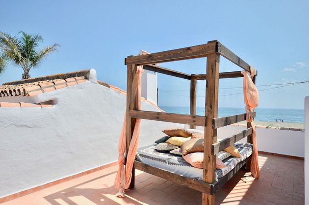 Foto 1 de Chalet en venta en Nueva Alcántara de 4 habitaciones con terraza y piscina