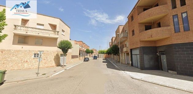 Foto 1 de Venta de casa en Balaguer de 4 habitaciones con garaje y balcón