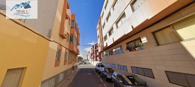 Foto 1 de Venta de piso en Vecindario centro-San Pedro Mártir de 2 habitaciones con garaje