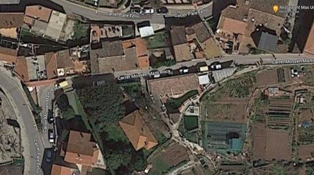 Foto 2 de Casa en venda a Sant Feliu del Racó de 3 habitacions amb jardí i ascensor