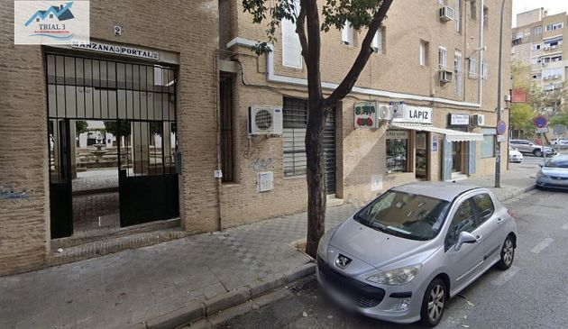 Foto 2 de Venta de local en Pino Montano - Consolación - Las Almenas de 33 m²