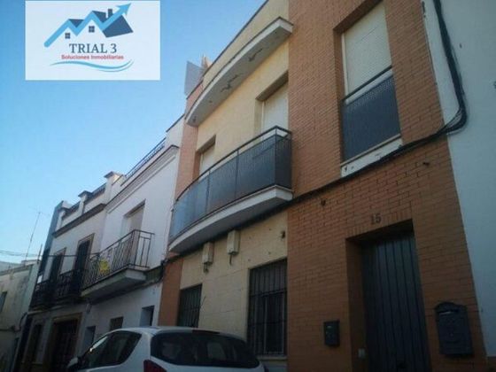 Foto 2 de Venta de piso en Coria del Río de 2 habitaciones y 70 m²
