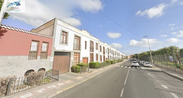 Foto 2 de Pis en venda a San Juan de 4 habitacions amb terrassa i garatge