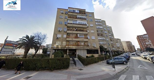Foto 1 de Venta de piso en Fuenlabrada II - El Molino de 3 habitaciones con terraza y ascensor