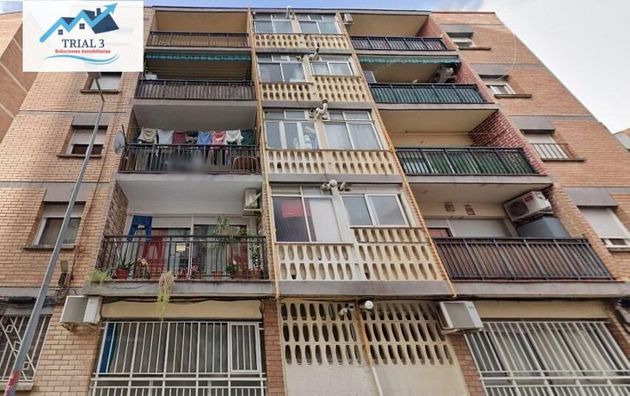 Foto 2 de Piso en venta en Creu de Barberà de 3 habitaciones con balcón