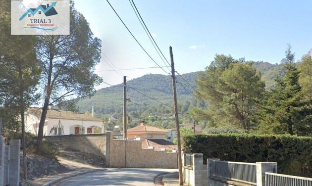 Foto 2 de Venta de casa en Castellbell i el Vilar de 3 habitaciones con jardín