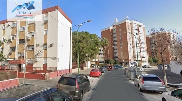 Foto 1 de Venta de piso en Poligono Norte - Villegas - La Fontanilla de 1 habitación y 94 m²