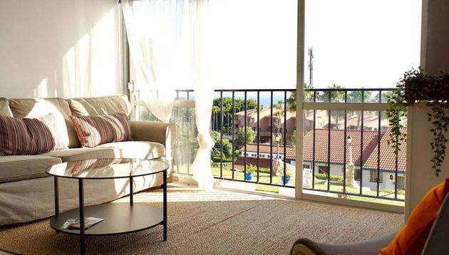 Foto 2 de Alquiler de piso en calle Andalucía de 1 habitación con terraza y muebles