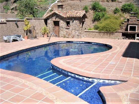 Foto 1 de Casa en lloguer a Arenas de 3 habitacions amb terrassa i piscina