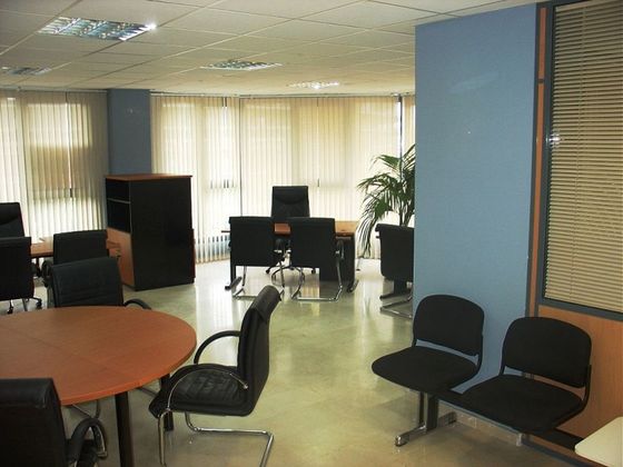 Foto 2 de Oficina en venta en Beniferri con aire acondicionado