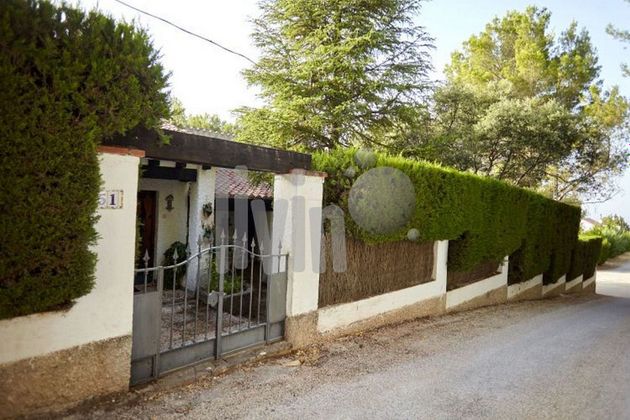 Foto 2 de Xalet en venda a Torre del Campo de 4 habitacions amb piscina i aire acondicionat