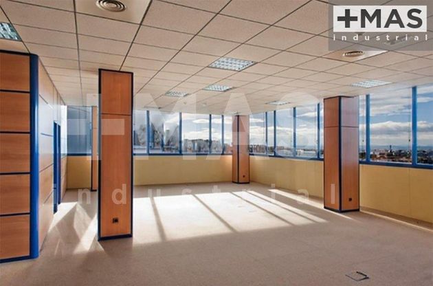 Foto 2 de Oficina en lloguer a Zona Montecañada - Parque Tecnológico amb aire acondicionat i ascensor