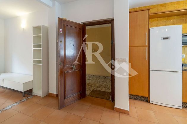 Foto 2 de Pis en venda a calle Vidrio de 1 habitació amb aire acondicionat