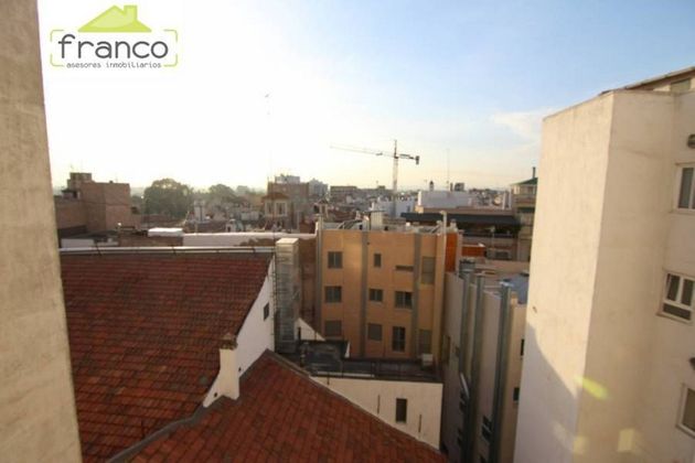 Foto 1 de Venta de piso en Centro - Murcia de 4 habitaciones con balcón y aire acondicionado