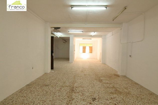 Foto 2 de Alquiler de local en El Carmen de 115 m²