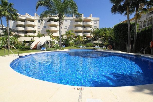 Foto 2 de Pis en venda a urbanización Gran Ducado de 3 habitacions amb terrassa i piscina
