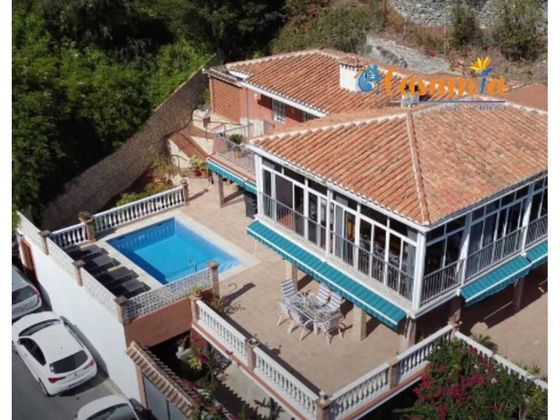 Foto 2 de Xalet en lloguer a Almuñecar de 3 habitacions amb terrassa i piscina