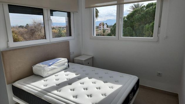 Foto 1 de Piso en alquiler en Guadalupe de 1 habitación con muebles y aire acondicionado