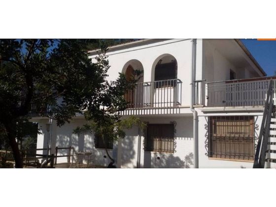 Foto 1 de Casa en venta en El Grao de 7 habitaciones con terraza y garaje
