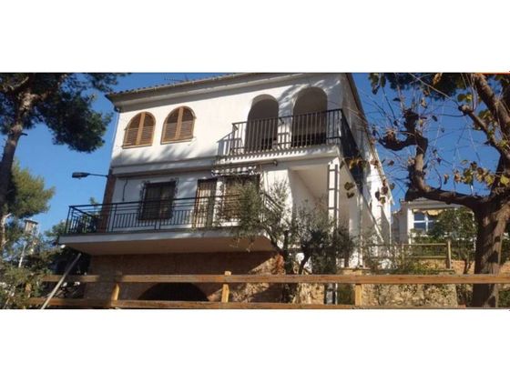 Foto 2 de Casa en venda a El Grao de 7 habitacions amb terrassa i garatge