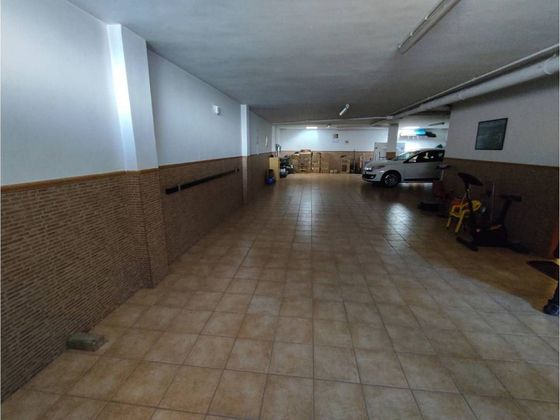 Foto 2 de Venta de casa adosada en Centro - Almazora/Almassora de 5 habitaciones con terraza y piscina