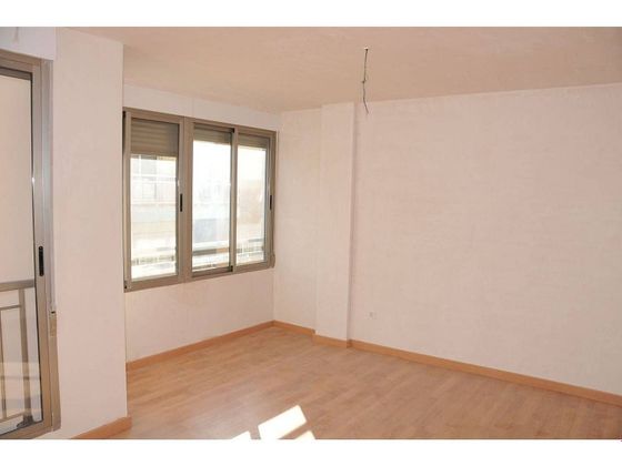 Foto 2 de Alquiler de piso en Centro - Almazora/Almassora de 3 habitaciones con garaje y ascensor