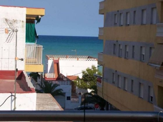 Foto 1 de Àtic en venda a Moncófar playa de 3 habitacions amb terrassa