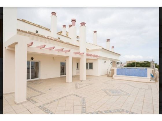 Foto 1 de Àtic en venda a Puerto Marina de 6 habitacions amb terrassa i piscina