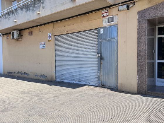Foto 1 de Local en venda a calle San Bartolome de 232 m²