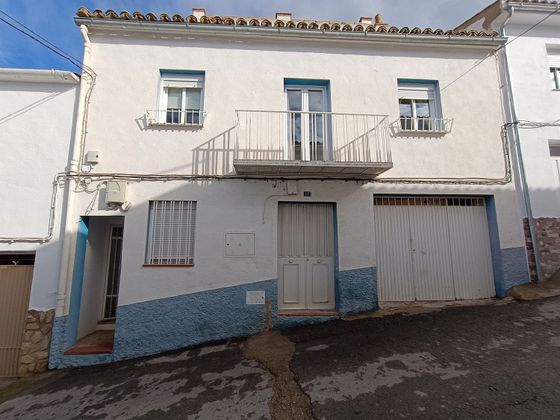 Foto 1 de Casa rural en venda a calle Sierra de Cazorla de 6 habitacions amb terrassa i aire acondicionat