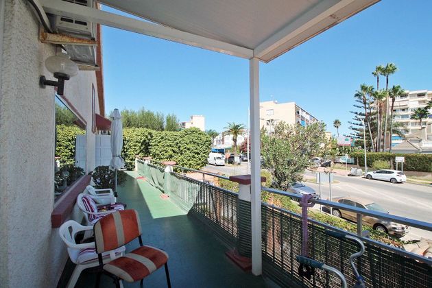 Foto 2 de Venta de piso en El Pinar - Palacio de Congresos de 9 habitaciones con terraza y balcón