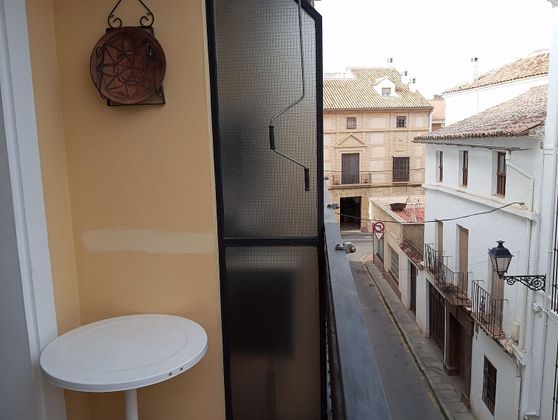 Foto 2 de Pis en lloguer a Centro - Antequera de 3 habitacions amb terrassa i mobles