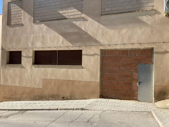 Foto 1 de Local en venta en Villanueva de la Concepción con garaje