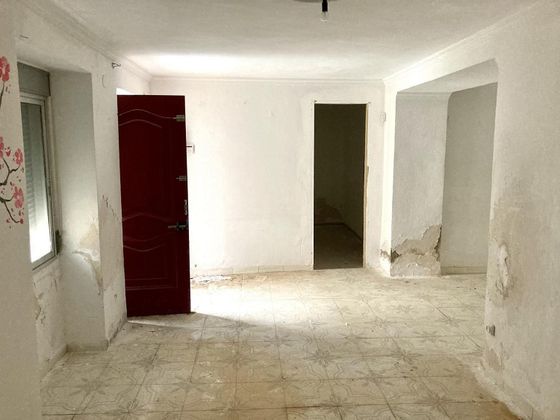 Foto 2 de Casa en venda a Villanueva del Rosario de 5 habitacions amb terrassa