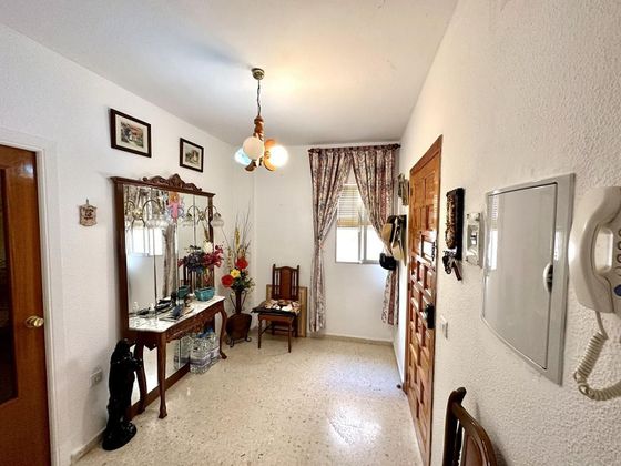 Foto 2 de Pis en venda a Fuente de Piedra de 3 habitacions amb terrassa i aire acondicionat