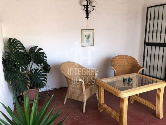 Foto 1 de Casa en venda a Sanlúcar de Guadiana de 5 habitacions amb terrassa