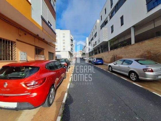 Foto 2 de Piso en venta en Ayamonte ciudad de 3 habitaciones con terraza y garaje