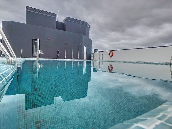 Foto 1 de Alquiler de piso en paseo Martiricos de 2 habitaciones con terraza y piscina