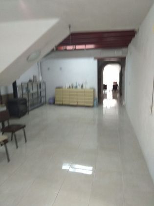 Foto 1 de Local en alquiler en Casco Urbano de 145 m²