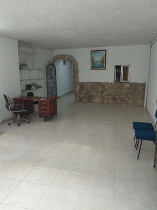 Foto 2 de Local en alquiler en Casco Urbano de 145 m²